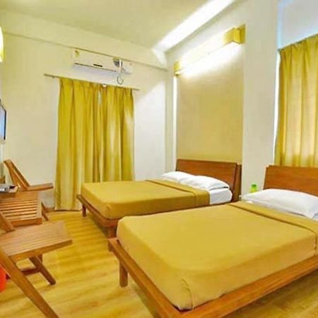 Hotel Holiday Home Bangalore Extérieur photo