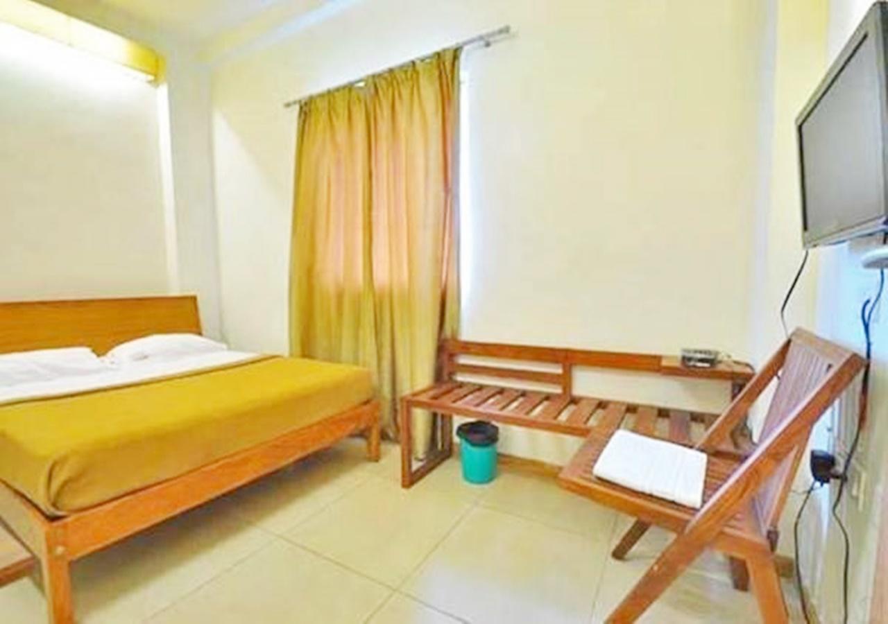 Hotel Holiday Home Bangalore Extérieur photo